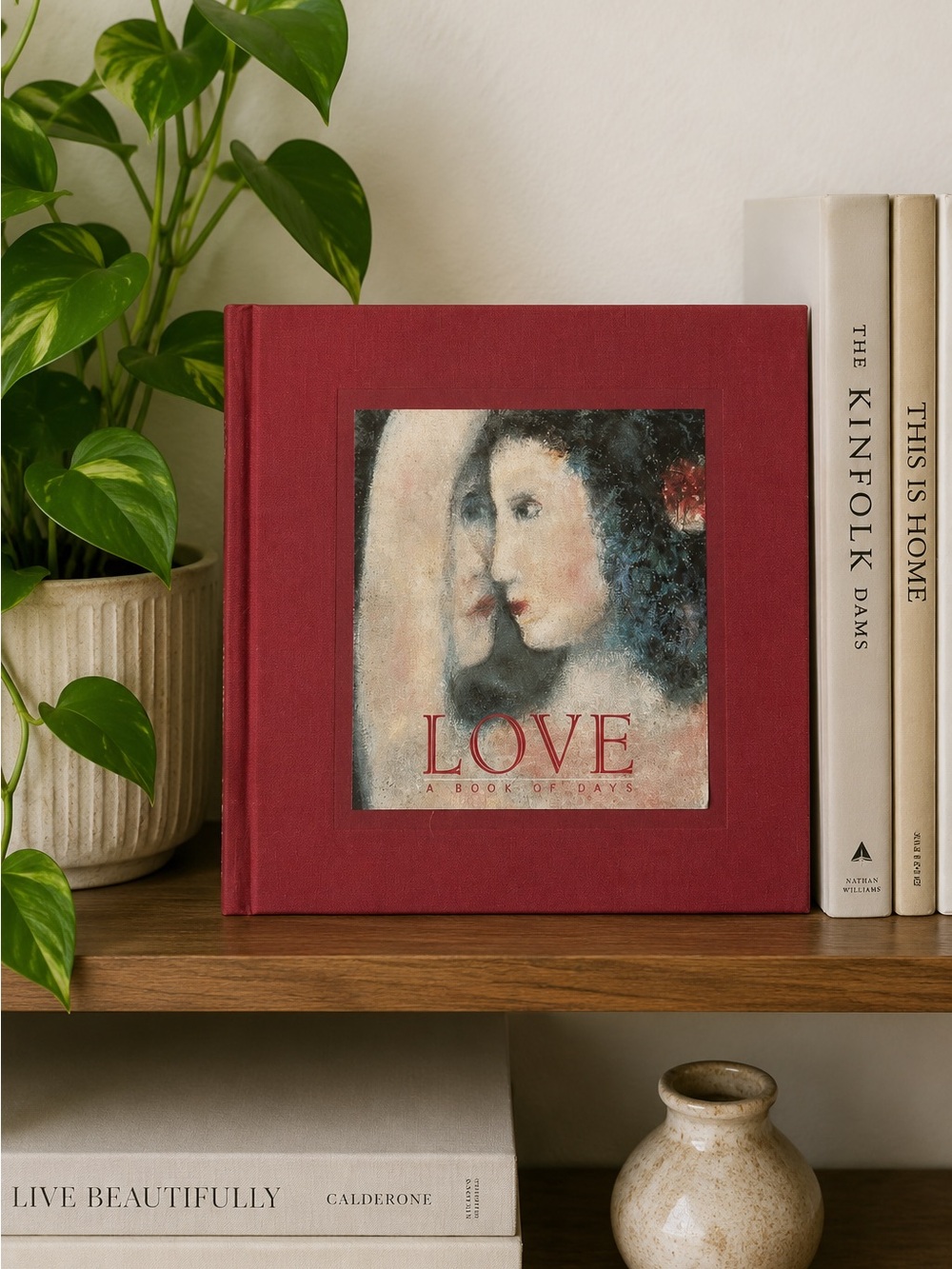 Love A Book of Days Illustrated Art & Literature Hardcover 1982 Aesthetic Books